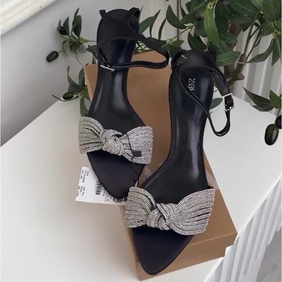 RARE!!! ZARA Embellished Heeled Sandals NWT - Picture 2 of 14